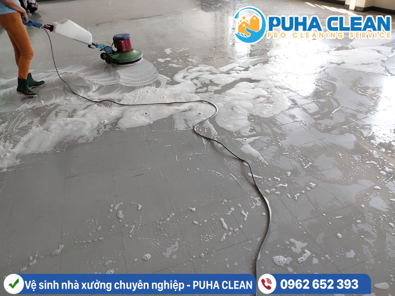 Vệ sinh sàn vinyl